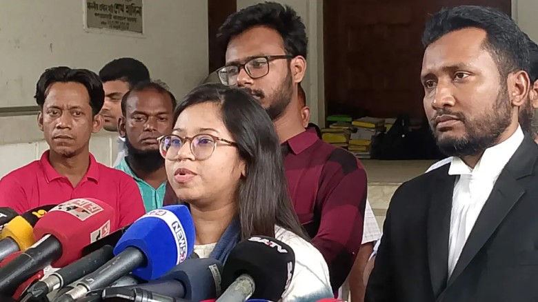 মনিরা শারমিনের মনোনয়নপত্র বাতিল কেন অবৈধ নয় : হাইকোর্ট...