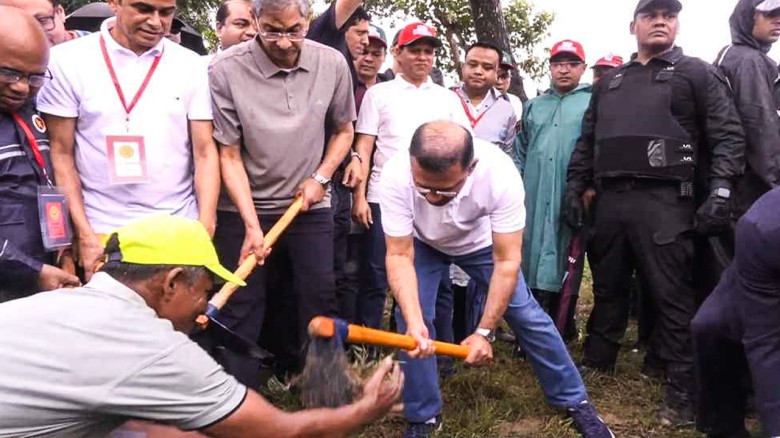 পাতলী খাল পুনঃখনন কাজ উদ্বোধন করলেন প্রধানমন্ত্রী...