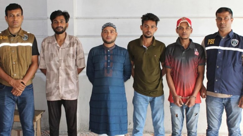 ময়মনসিংহে মায়ের শ্লীলতাহানির ক্ষোভে তার চার ছেলে রুবেলকে হত্যা করেছে: পিবিআই
